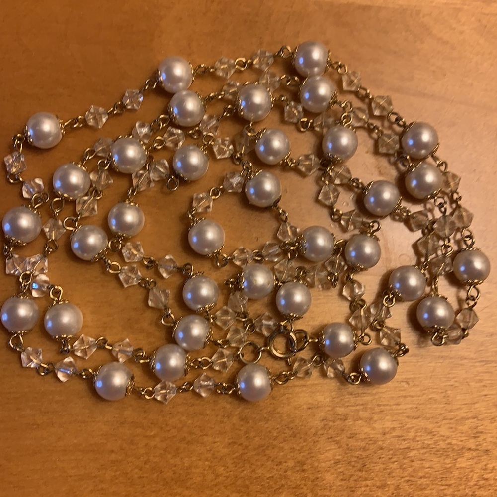Vintage Pearls &‎ Crystals Necklace with 2 Pair (Pierced & Clip) Earrings - Picture 6 of 6